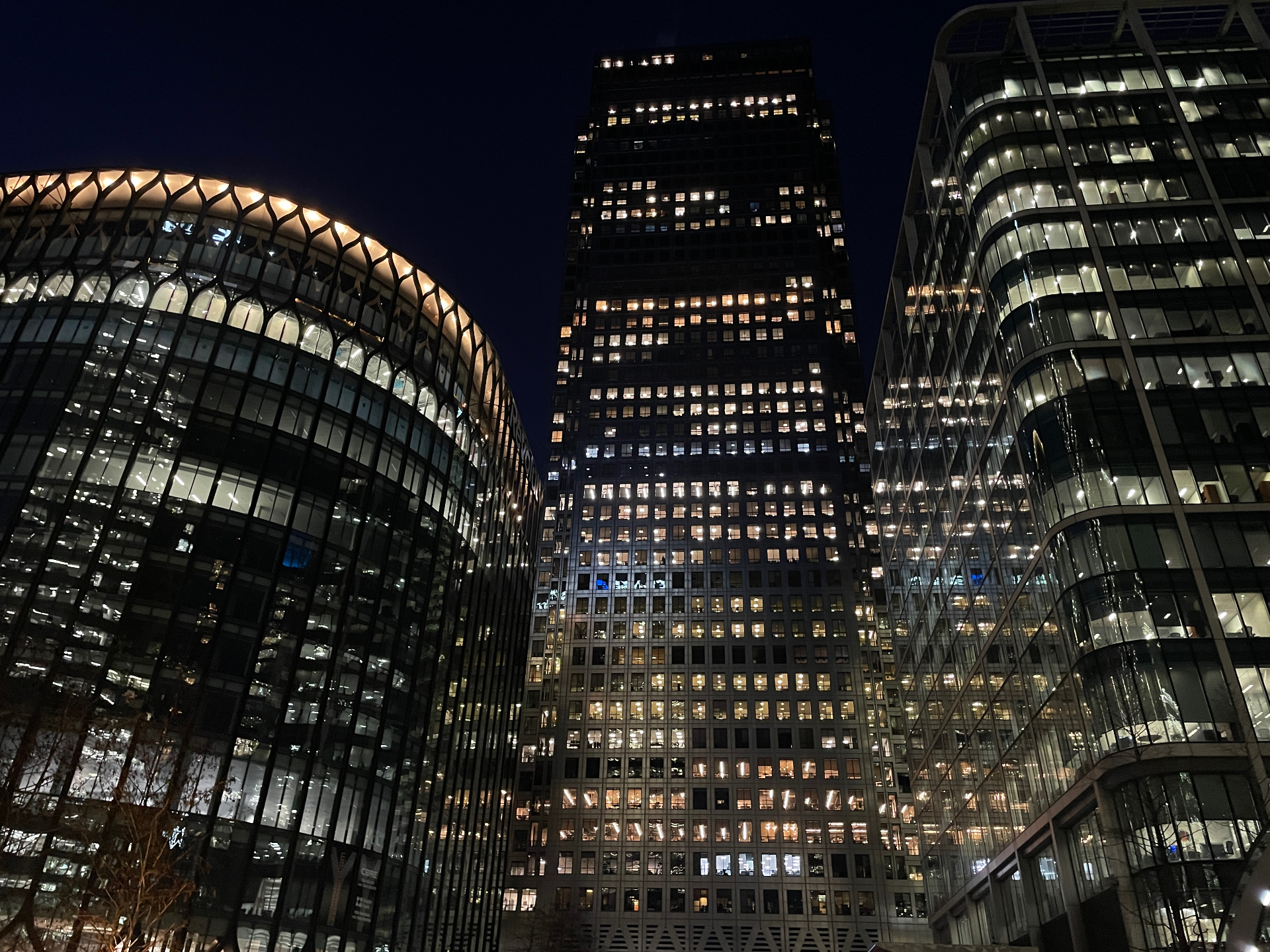 London streets at night
